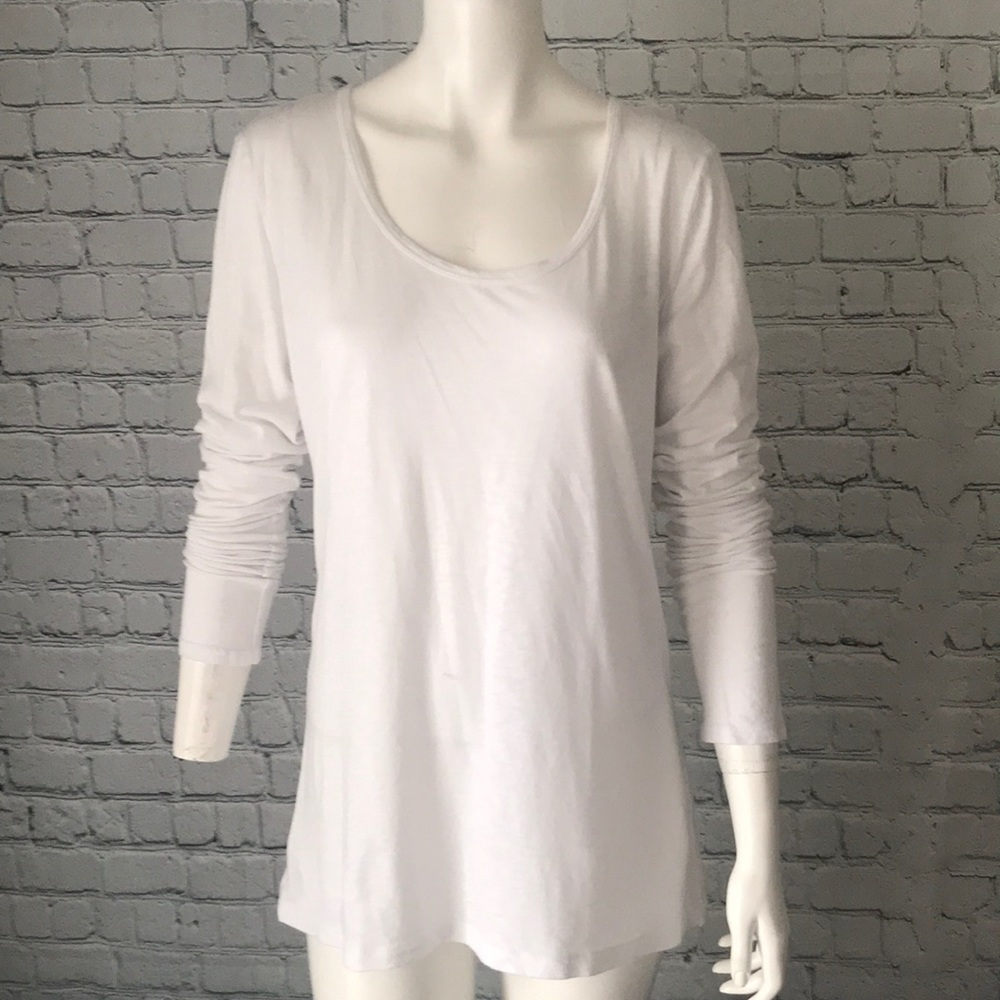 White long sleeve Fabletics top - gently worn